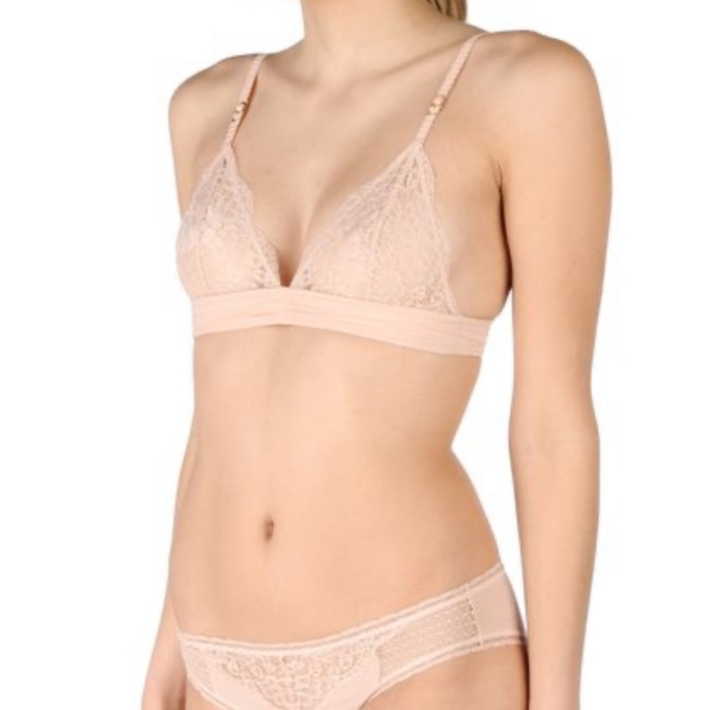 Stella McCartney Meg Alluring Soft Cup Bra Size Small